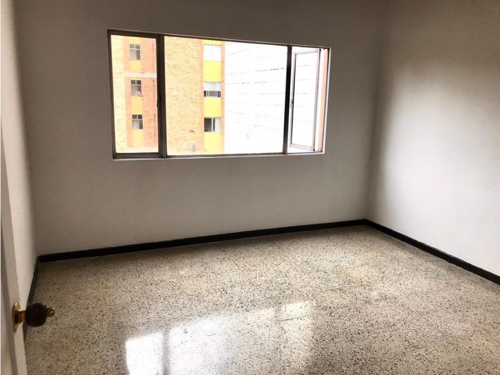 Vendo apartamento en Conquistadores — foto 6