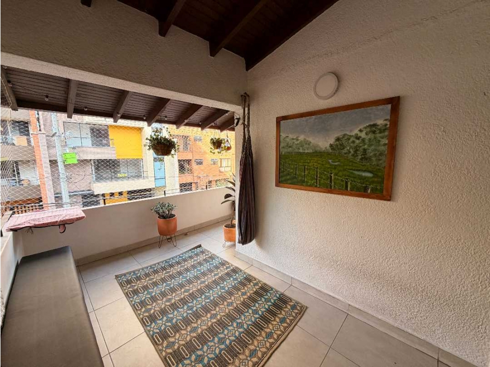 VENDO APARTAMENTO EN CONQUISTADORES TERCERO POR ESCALAS — foto 2