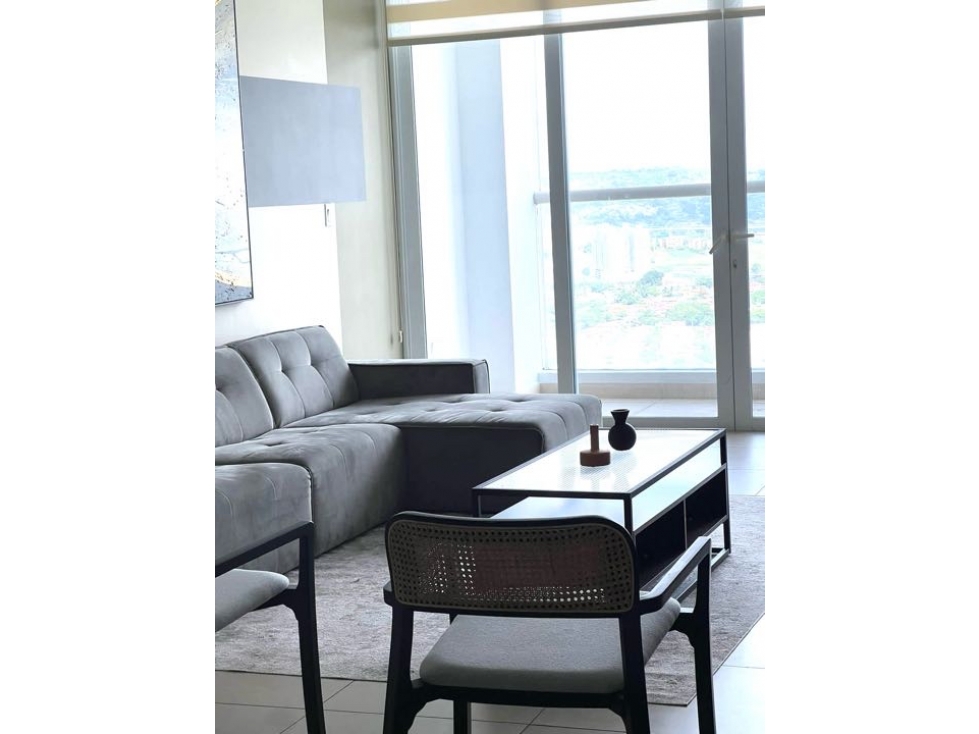 VENDO O ALQUILO APARTAMENTO EN COSTA DEL ESTE - PH COUNTRY CLUB