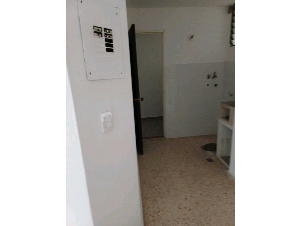 VENDO APARTAMENTO EN CUARTO DE LEGUA SUR DE CALI — foto 3