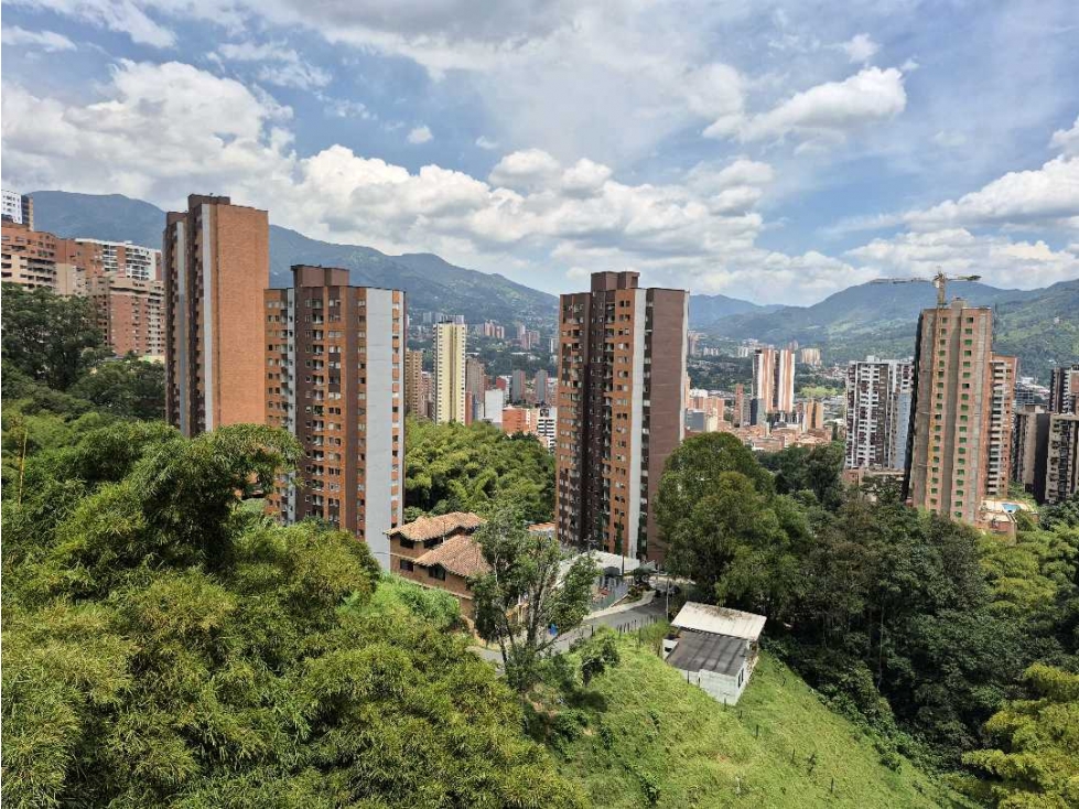VENDO APARTAMENTO EN EDIFICIO EN SABANETA, SECTOR EL CARMELO — foto 2