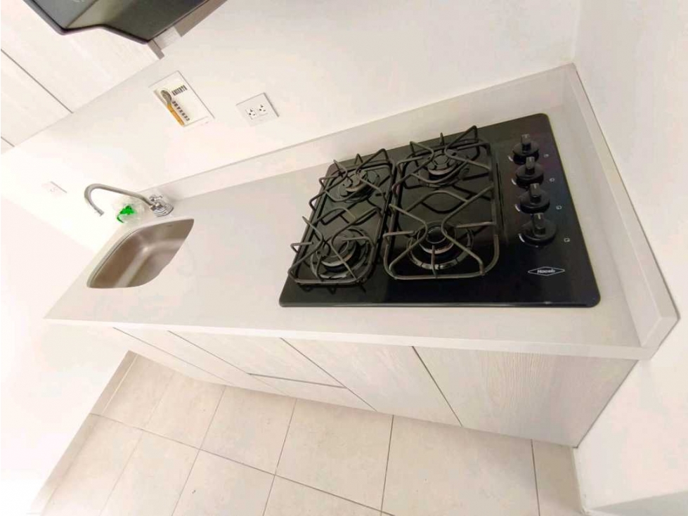 VENDO APARTAMENTO EN PH SIN BALCÓN CON VISTA Buenos Aires-Medellin — foto 5