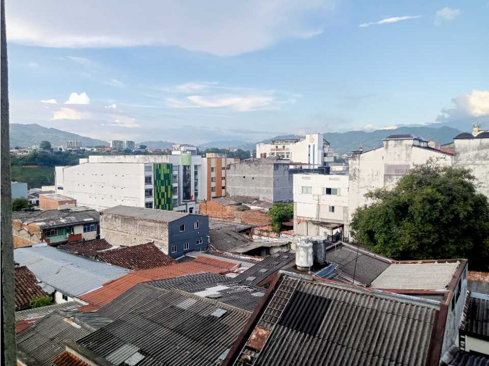 VENDO APARTAMENTO EN EL CENTRO DE PEREIRA — foto 2