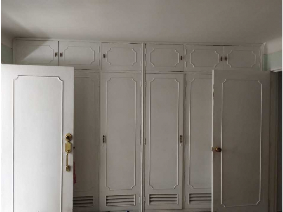 Vendo apartamento en el norte de cali barrio el bosque area 120 m² — foto 2