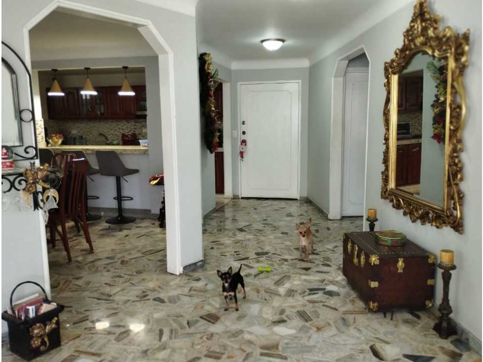 Vendo apartamento en el norte de cali barrio el bosque area 120 m² — foto 3