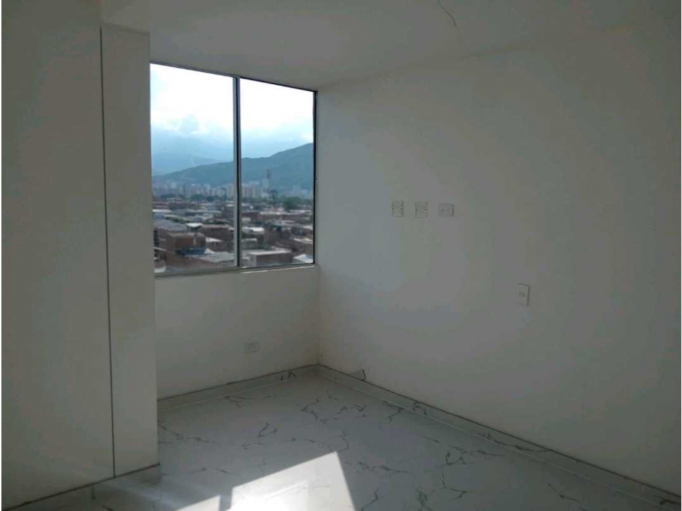 Vendo apartamento en el norte de cali barrio popular estrenar — foto 2