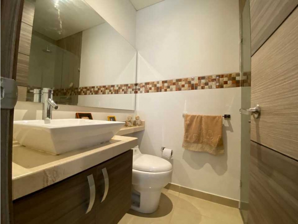 Vendo apartamento en el oeste de cali barrio normandia segundo piso — foto 4