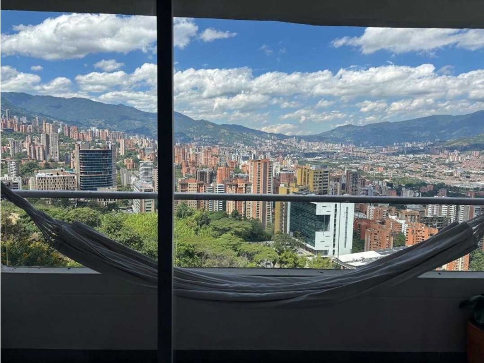 VENDO APARTAMENTO EN EL POBLADO SECTOR COUNTRY CLUB