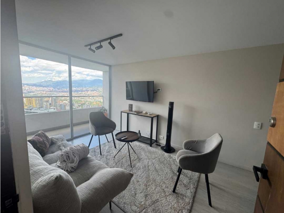 VENDO APARTAMENTO EN EL POBLADO SECTOR COUNTRY CLUB — foto 4