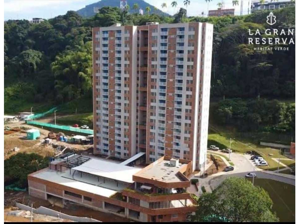 VENDO APARTAMENTO EN EL POBLADO 1 PEREIRA