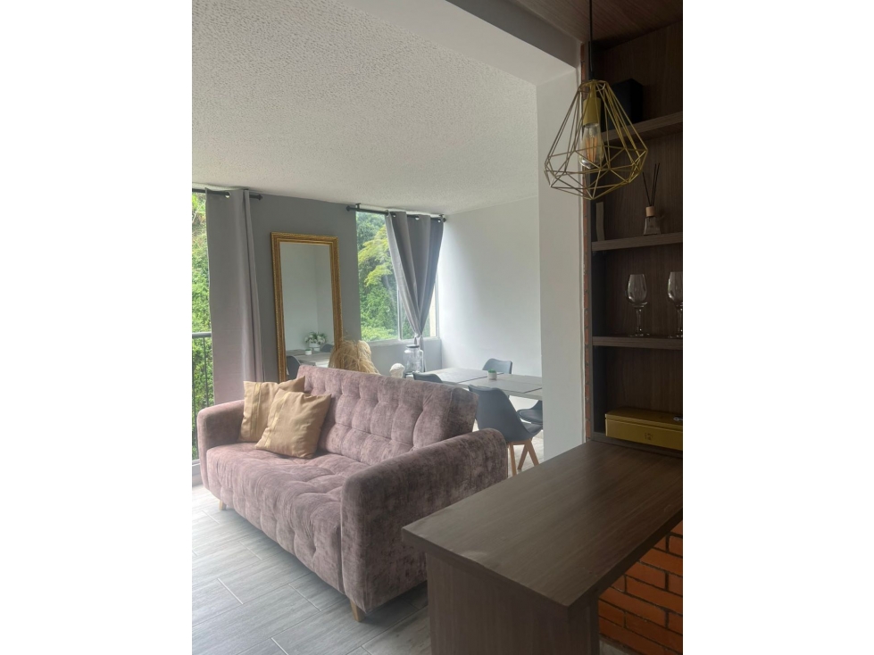 VENDO APARTAMENTO EN EL POBLADO 1 PEREIRA
