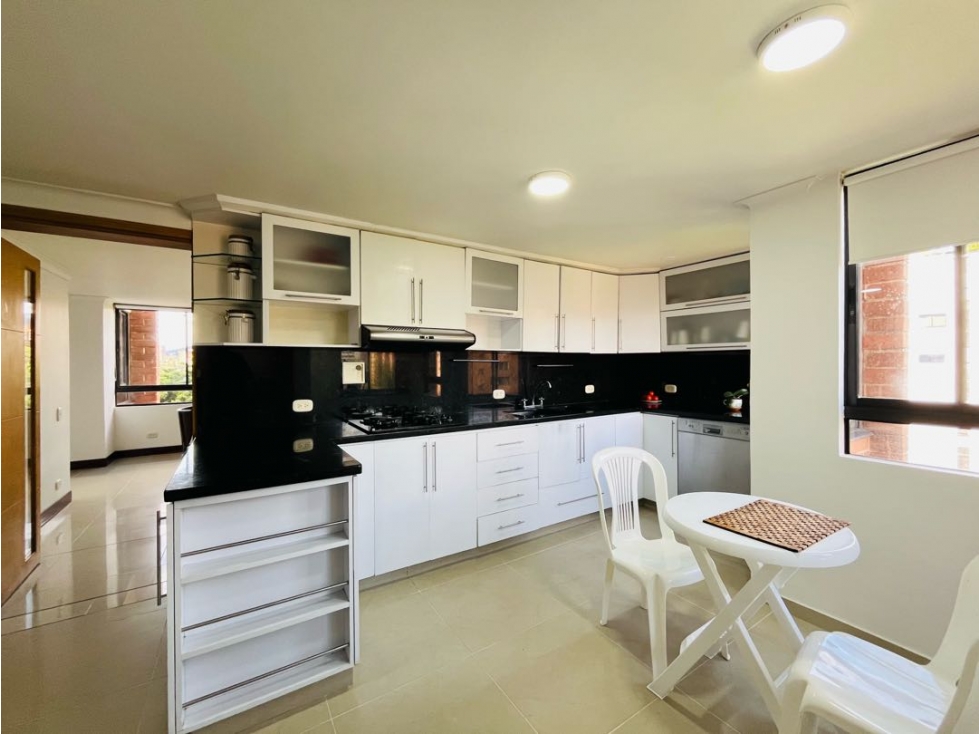 Vendo apartamento en el poblado — foto 5