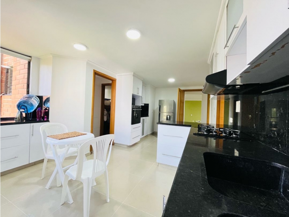 Vendo apartamento en el poblado — foto 6