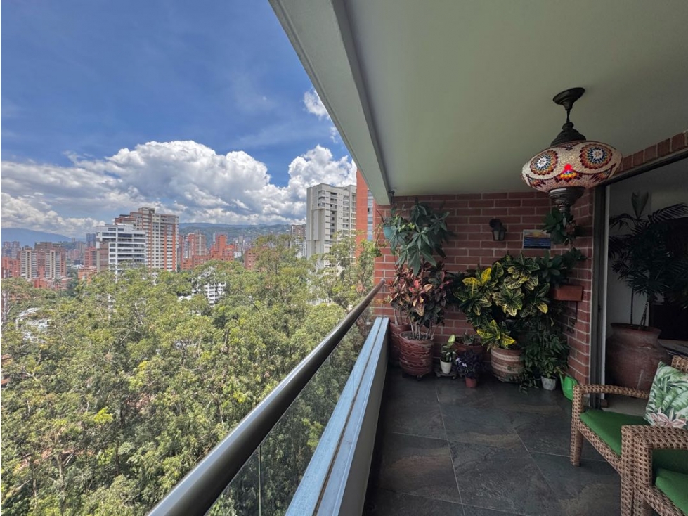 Apartamento en El Poblado Los Balsos. Sector Ceylan