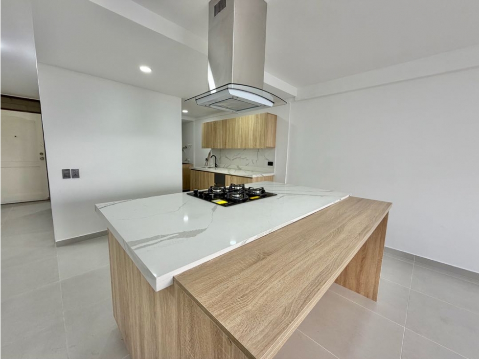 Vendo apartamento en el poblado - Las palmas — foto 2