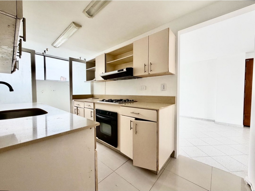 Vendo apartamento en El Poblado, sector Los Balsos x La 34 — foto 6