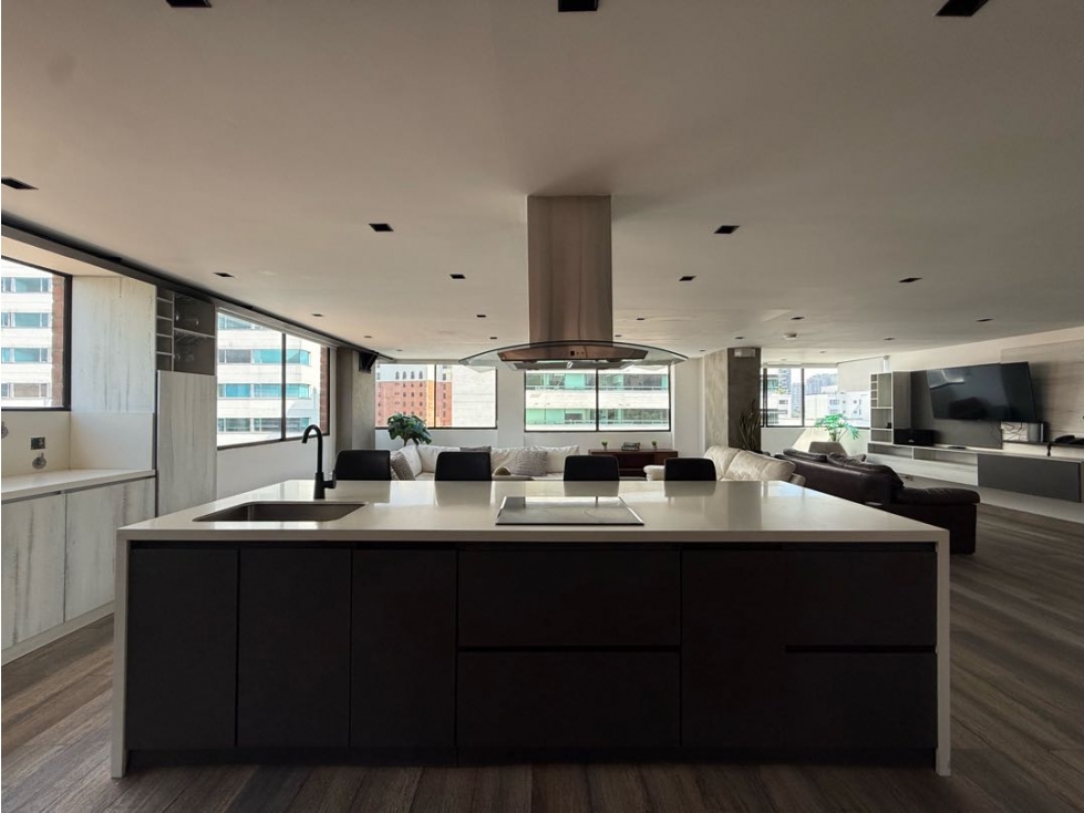 Vendo Apartamento en el Poblado, Milla de Oro — foto 2