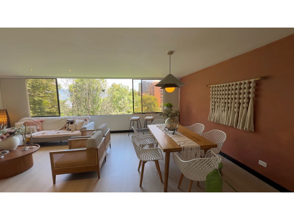 VENDO APARTAMENTO EN EL POBLADO MUY CERCA DEL TESORO VISTA VERDE — foto 2