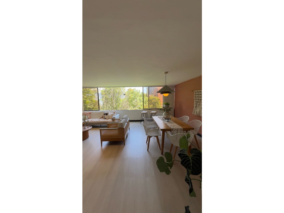 VENDO APARTAMENTO EN EL POBLADO MUY CERCA DEL TESORO VISTA VERDE — foto 4