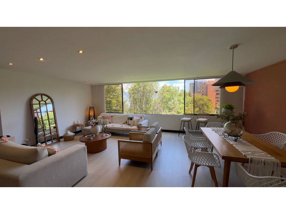 VENDO APARTAMENTO EN EL POBLADO MUY CERCA DEL TESORO VISTA VERDE — foto 6