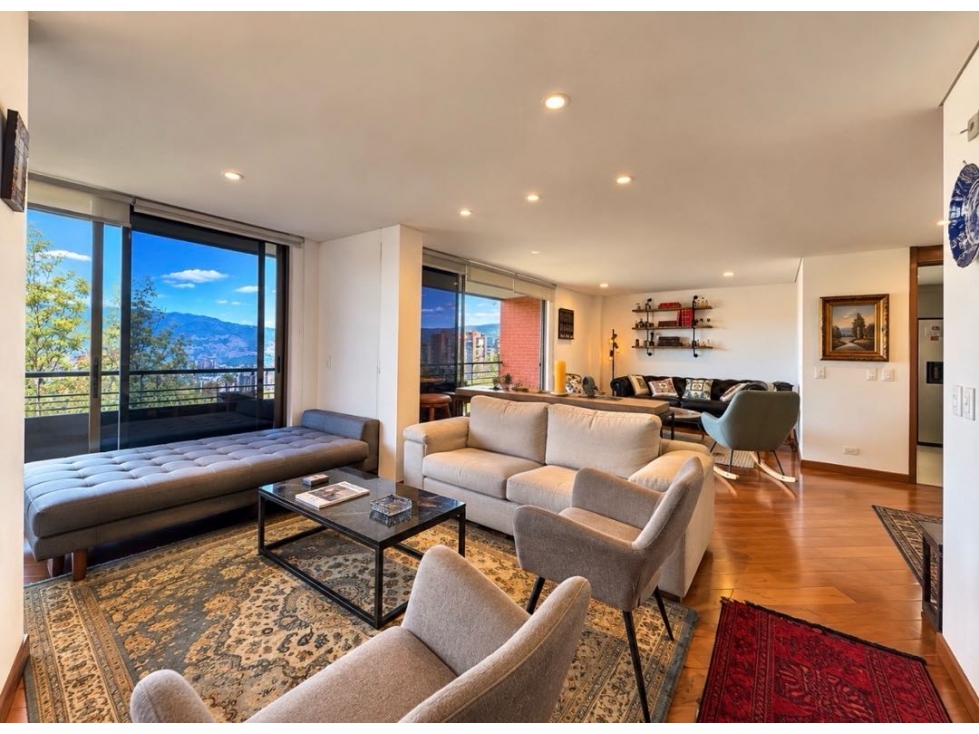 VENDO APARTAMENTO EN EL POBLADO SECTOR EL TESORO