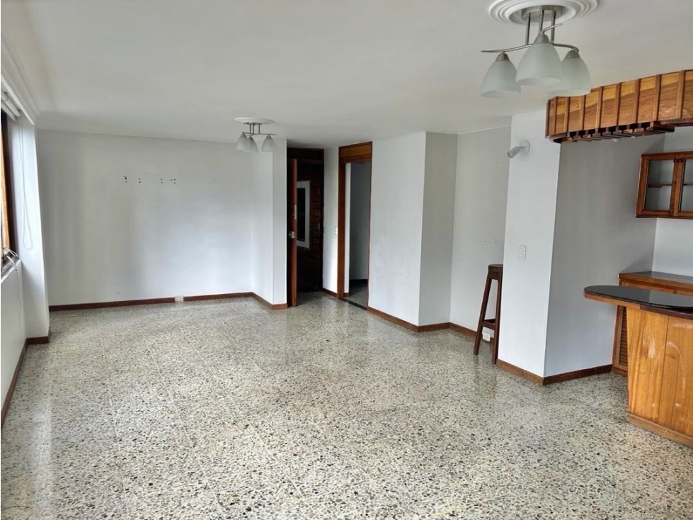 Vendo apartamento en El Poblado - Patio Bonito — foto 4