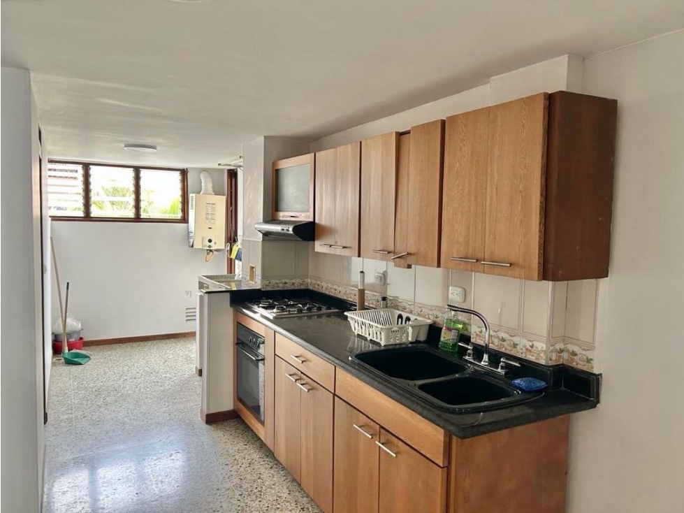Vendo apartamento en El Poblado - Patio Bonito — foto 5