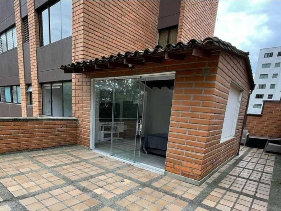 VENDO APARTAMENTO EN EL POBLADO