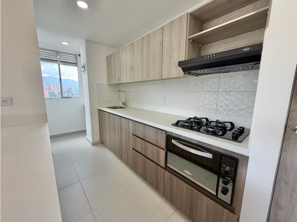 Vendo apartamento en Medellín - San Diego — foto 3