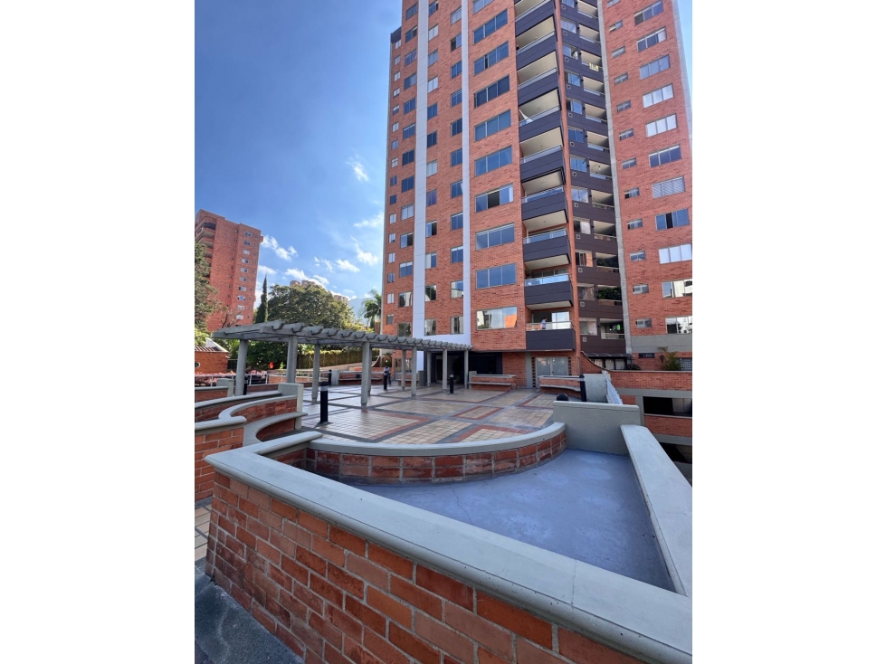 Vendo apartamento en el poblado los balsos