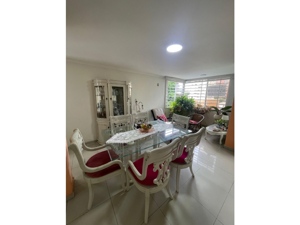 VENDO APARTAMENTO EN EL PRADO