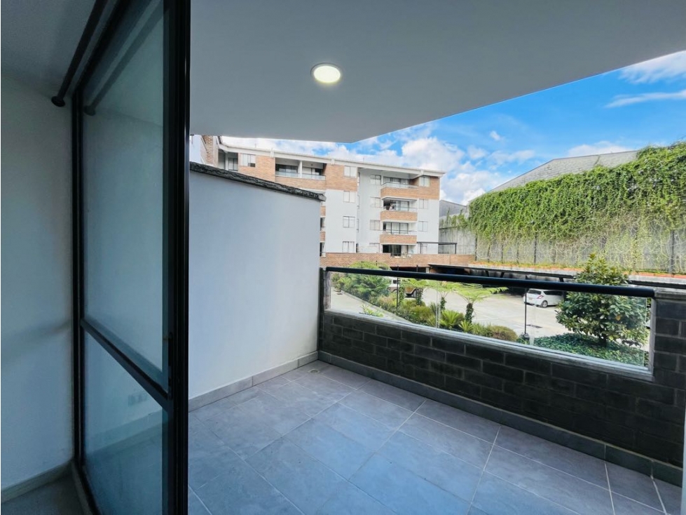 Vendo apartamento en el Retiro .