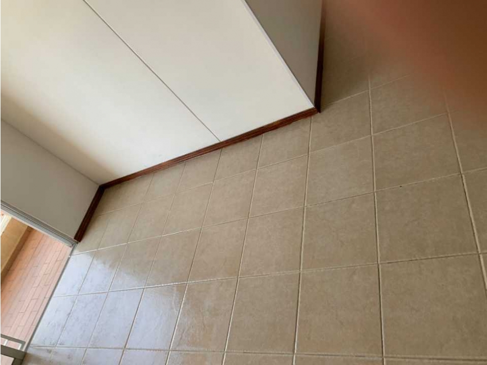 Vendo apartamento en el sur de cali barrio ciudad 2000 unidad cerrada — foto 3