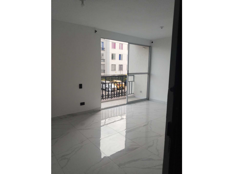 Vendo apartamento en el sur de cali barrio vegas de comfandi estrenar — foto 2