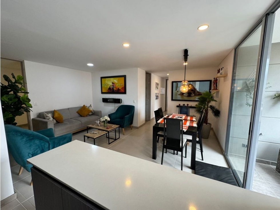 Vendo apartamento en Envigado sector Loma de Los Mesa — foto 2