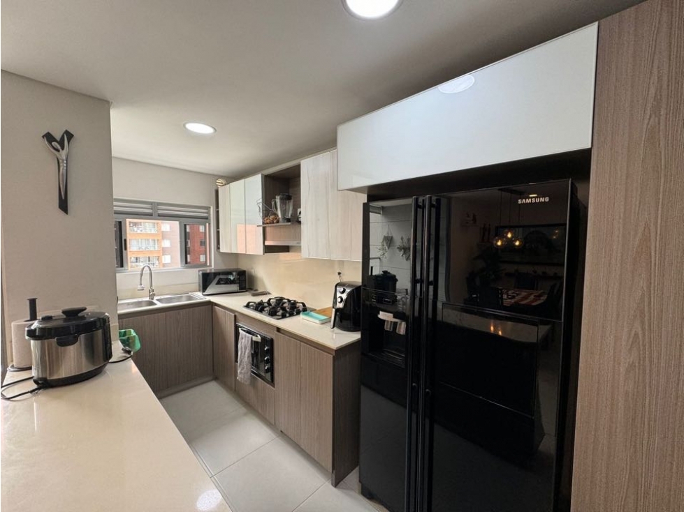 Vendo apartamento en Envigado sector Loma de Los Mesa — foto 4