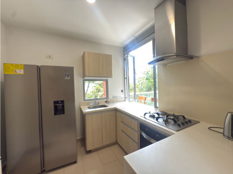 Vendo apartamento en Envigado, Loma de Brujas también amoblado — foto 2
