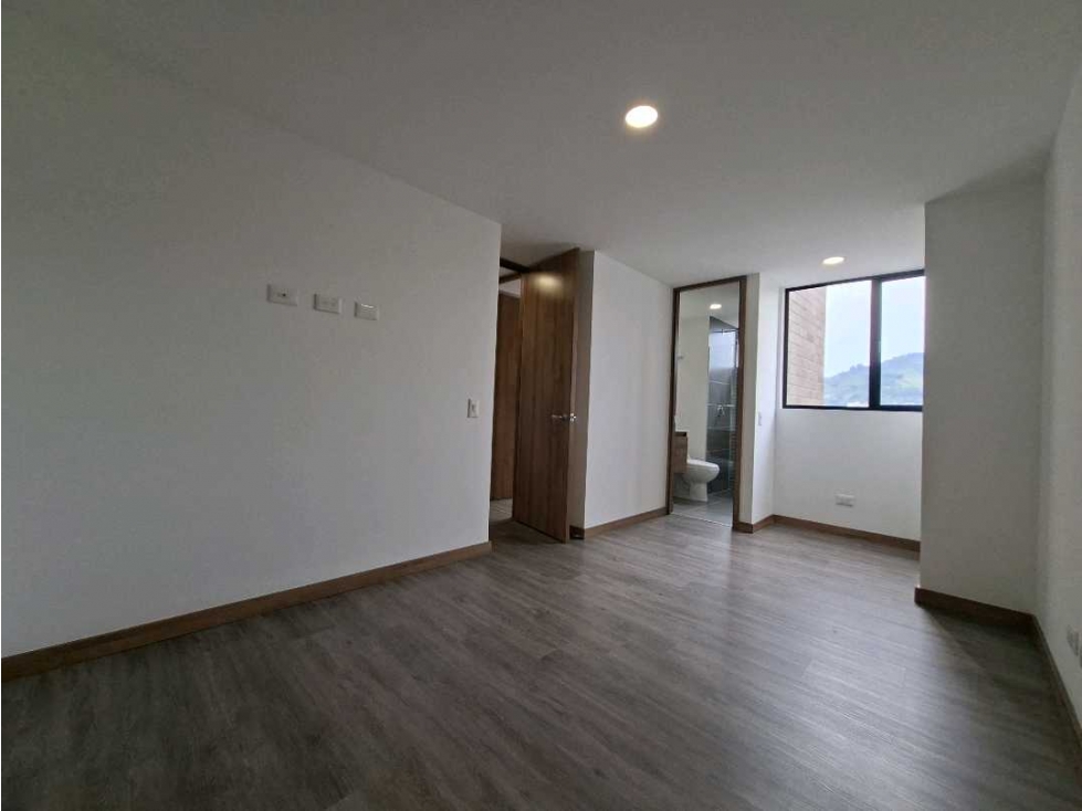 VENDO APARTAMENTO EN ENVIGADO PARTE PLANA — foto 2