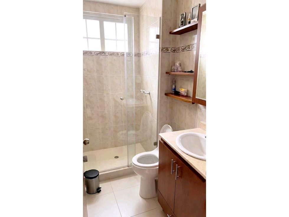 VENDO APARTAMENTO EN ENVIGADO AV. VEGAS EDIFICIO CON PQ Y ÚT — foto 5