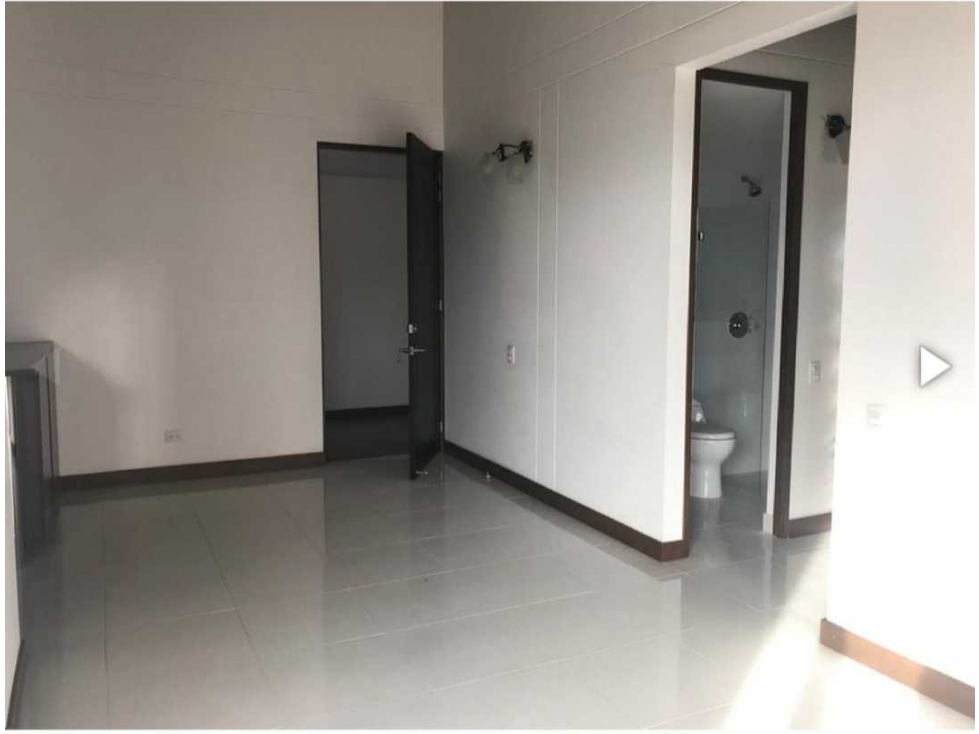 VENDO APARTAMENTO EN ENVIGADO LOMA DEL ESMERALDAL — foto 5