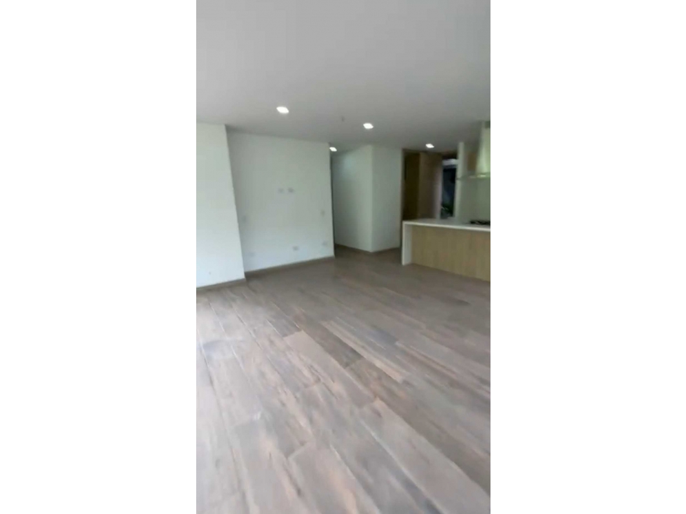 VENDO APARTAMENTO ENVIGADO,IDEAL PARA INVERSION PERMITEN RENTAS CORTAS — foto 3