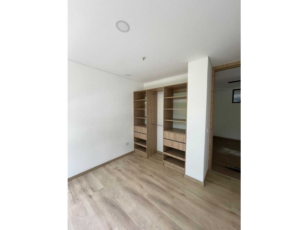 VENDO APARTAMENTO ENVIGADO,IDEAL PARA INVERSION PERMITEN RENTAS CORTAS — foto 6