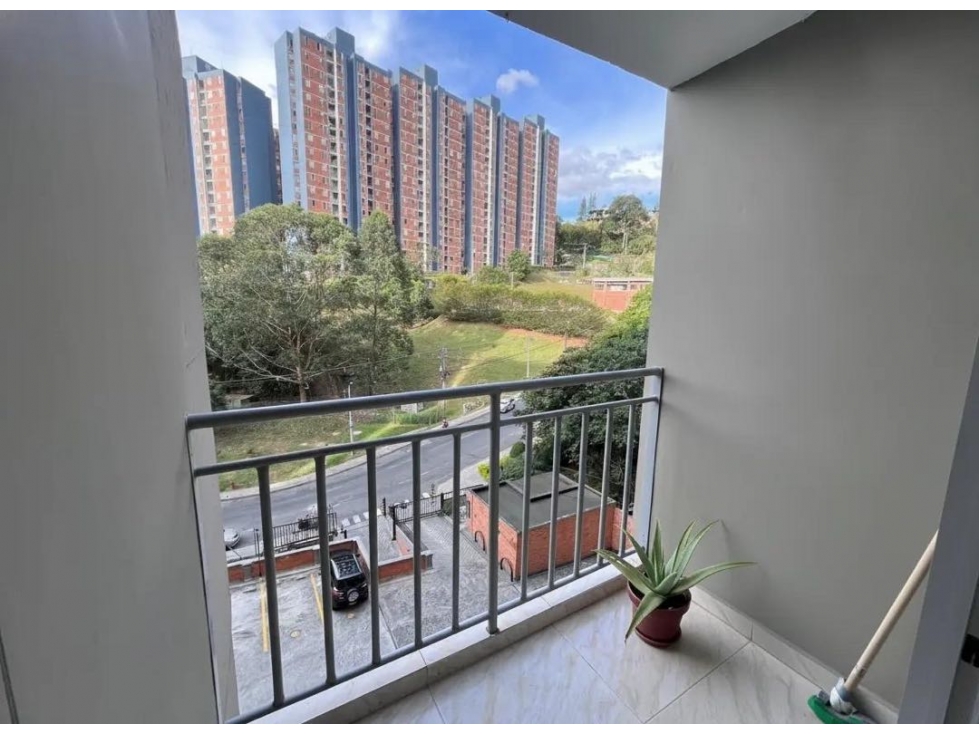 Vendo excelente apartamento en Envigado — foto 2