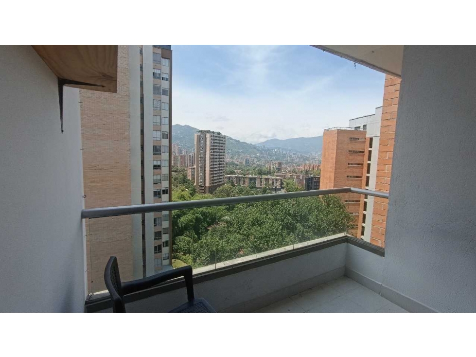 VENDO APARTAMENTO EN ENVIGADO EL ESMERALDAL CON VISTA PANORAMICA