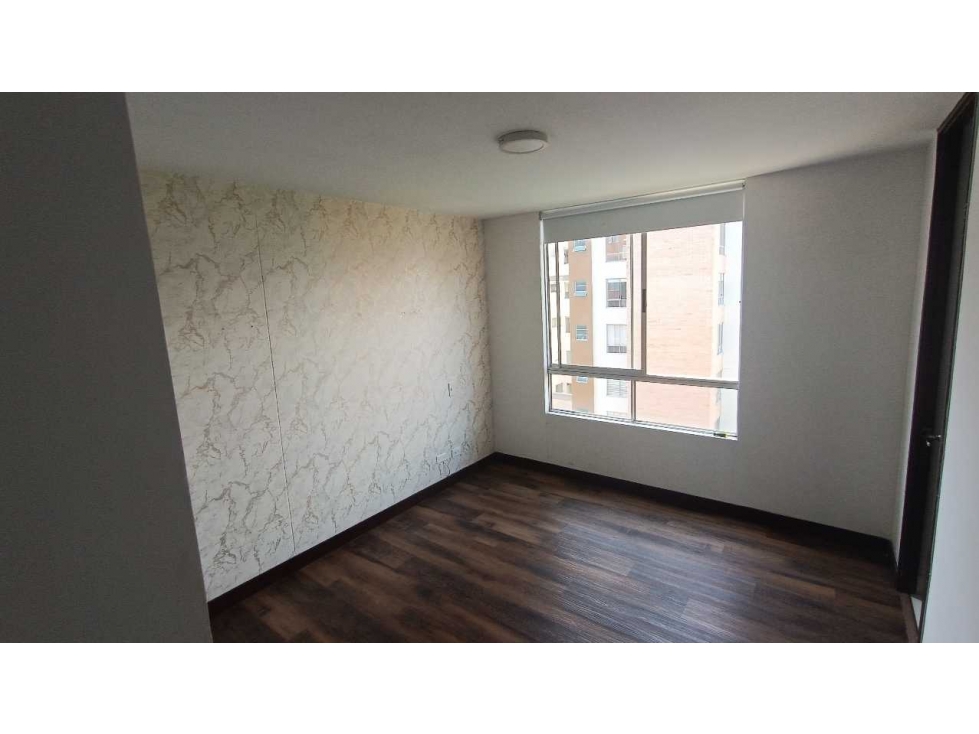 VENDO APARTAMENTO EN ENVIGADO EL ESMERALDAL CON VISTA PANORAMICA — foto 6