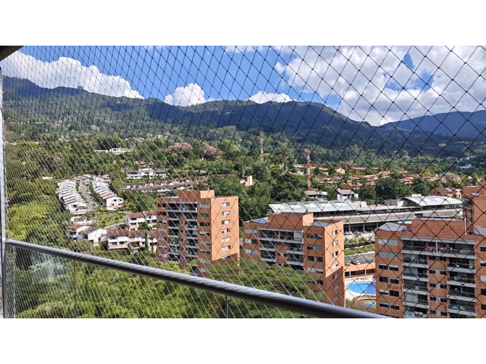 Vendo Apartamento en Envigado Cumbres 120 m² +16 m² de Terraza