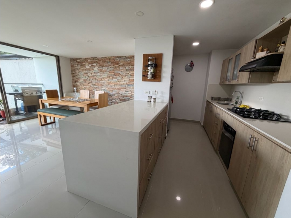 Vendo apartamento en Envigado, sector cumbres — foto 2