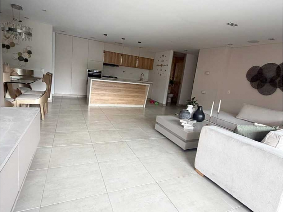 VENDO APARTAMENTO EN ENVIGADO - SECTOR LA ABADIA — foto 2