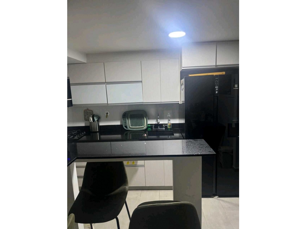 Vendo apartamento en excelente unidad en Medellín sector Almería — foto 4