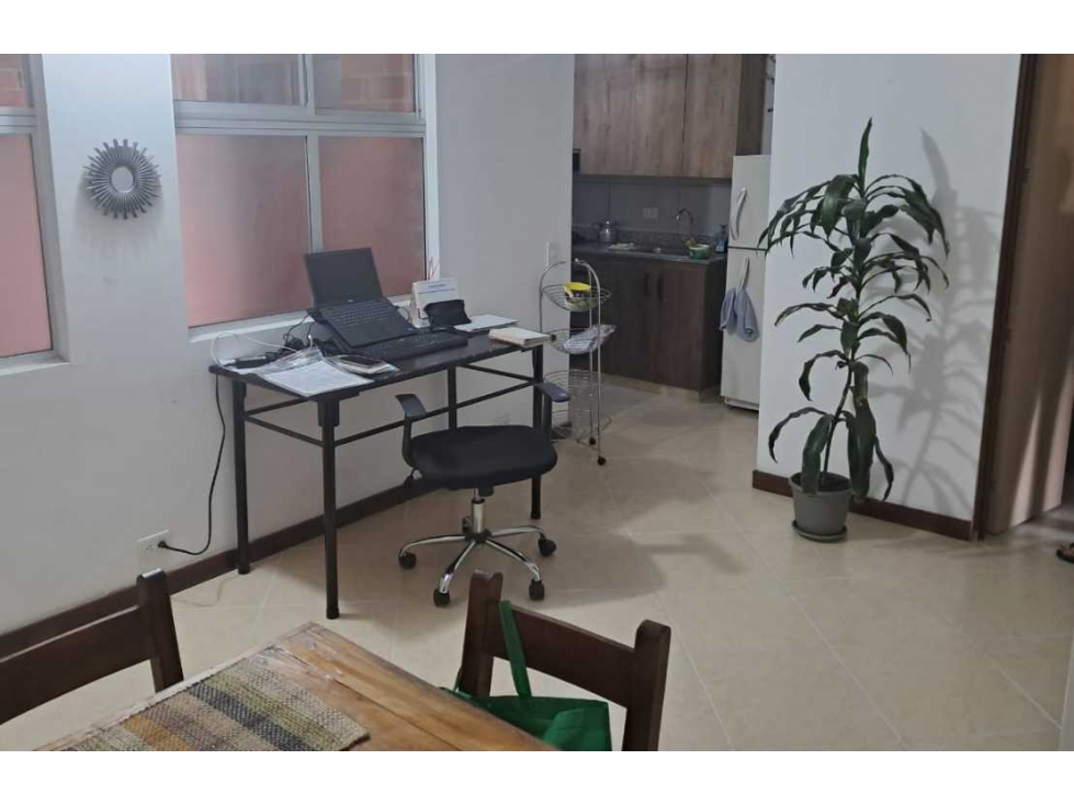 VENDO APARTAMENTO EN FLORIDA NUEVA CON PARQUEDERO DE MOTO